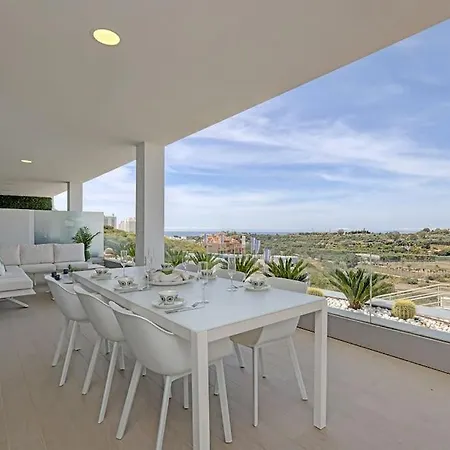 Διαμέρισμα Three-bedroom In